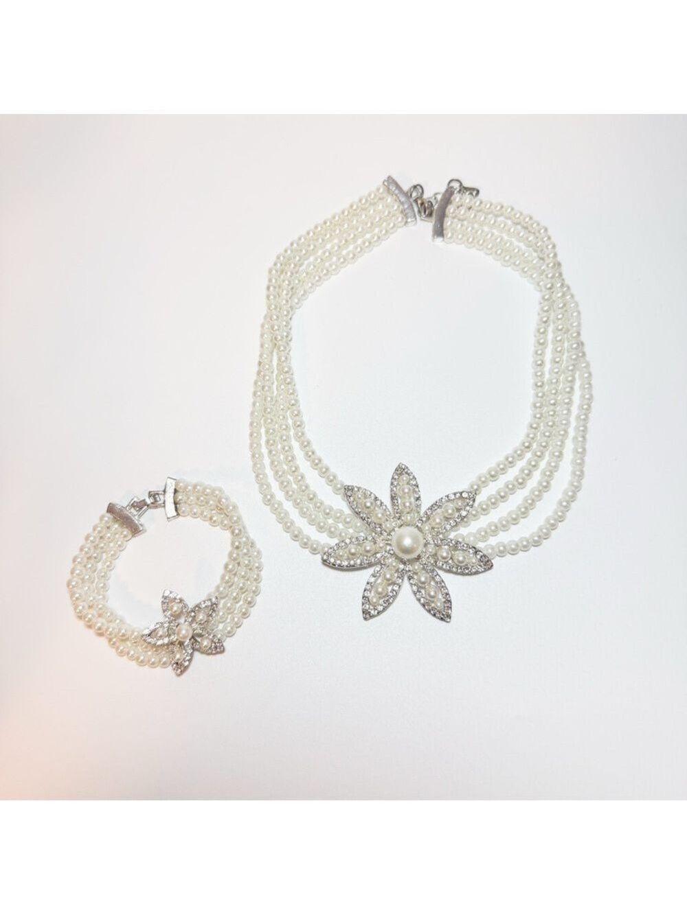 Lustrous Pearl and Silver Floral Necklace